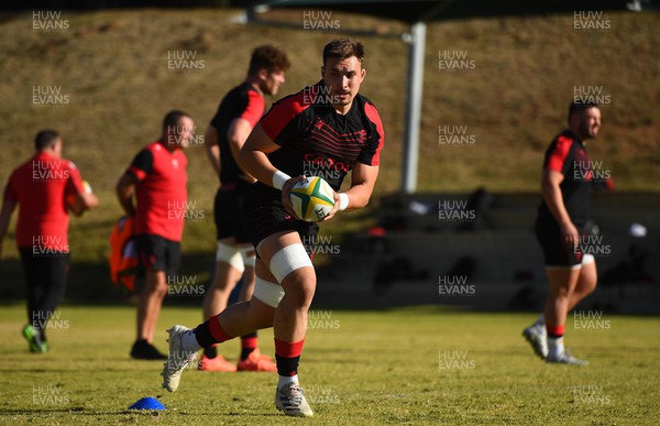 050722 - Wales Rugby Training - Taine Basham during training
