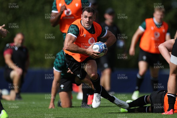 050923 - Wales Rugby Training in their first session in Versailles ahead of their opening Rugby World Cup game - Tomos Williams during training