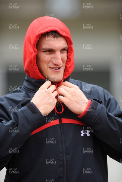 05.10.11 - Wales Rugby Training - Sam Warburton during training. 