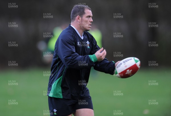 05.11.09 - Wales Rugby Training - Paul James in action during training. 
