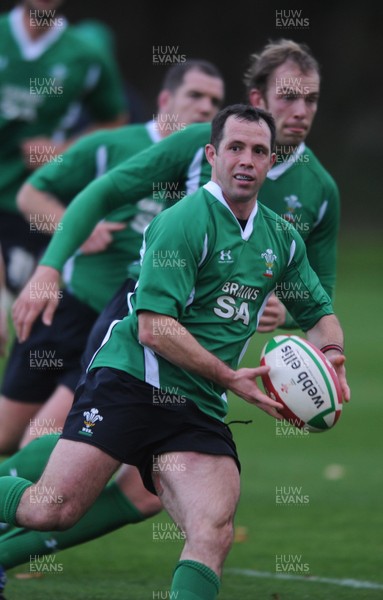 05.11.09 - Wales Rugby Training - Gareth Cooper during training. 