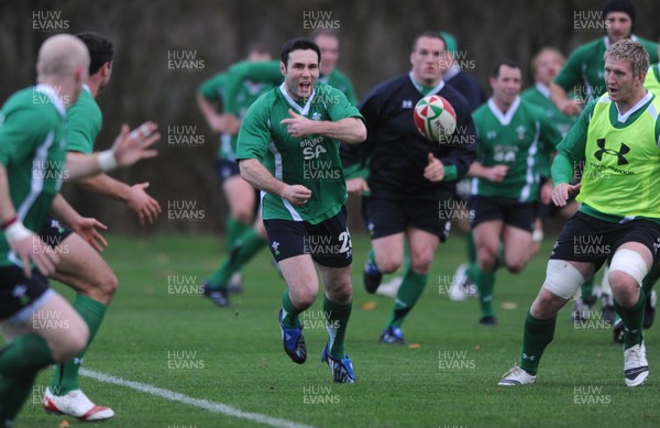 05.11.09 - Wales Rugby Training - Stephen Jones during training. 