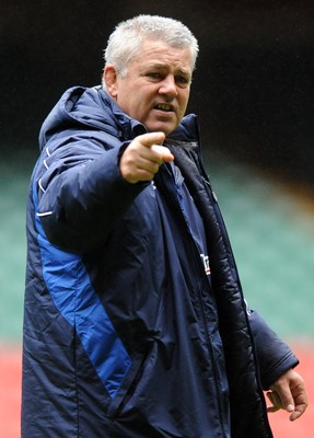 05.11.10 -Wales Rugby Captains Run - Head coach Warren Gatland during training. 