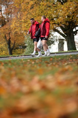 051125 - Wales Rugby Training in the week leading up to their first Quilter Autumn Nations Series against Argentina - Gareth Thomas and Dewi Lake