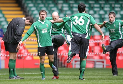 Wales Rugby Training 060209
