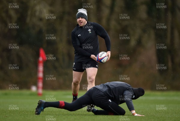 060218 - Wales Rugby Training - Rob Evans during training