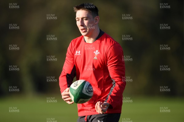 060220 - Wales Rugby Training - Josh Adams during training