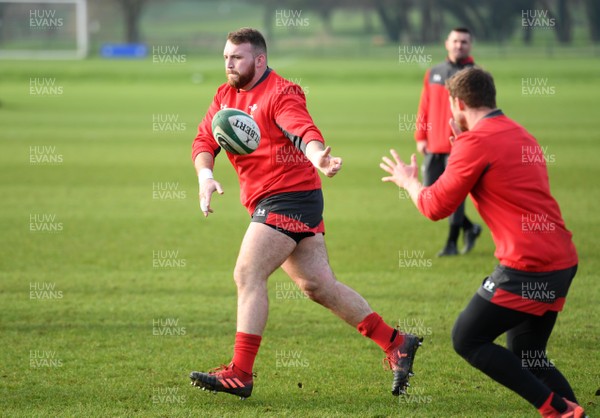 060220 - Wales Rugby Training - Dillon Lewis during training