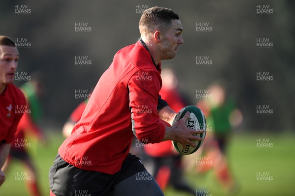 060220 - Wales Rugby Training - George North during training