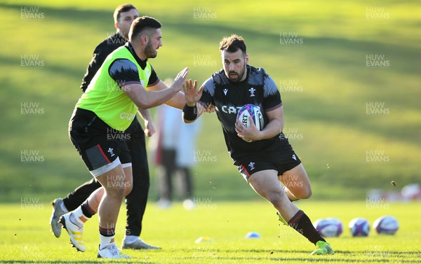 060223 - Wales Rugby Training - Scott Baldwin during training