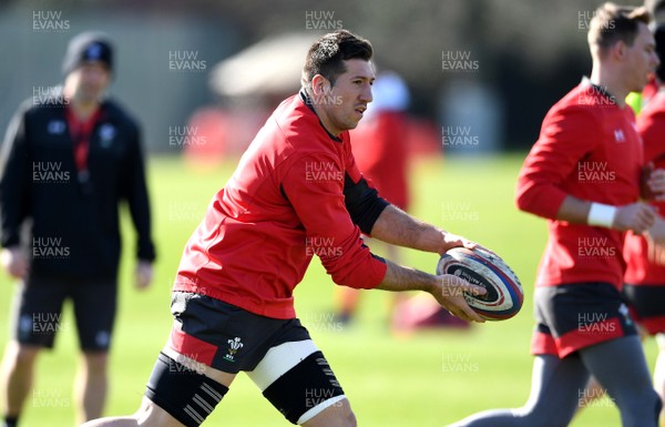060320 - Wales Rugby Training - Justin Tipuric during training