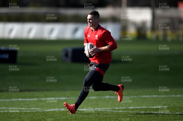 060320 - Wales Rugby Training - George North during training