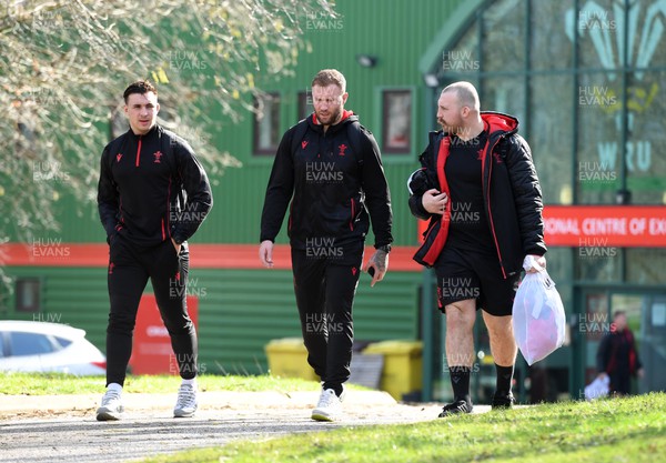 060322 - Wales Rugby Training - Taine Basham, Ross Moriarty and Dillon Lewis walk to training