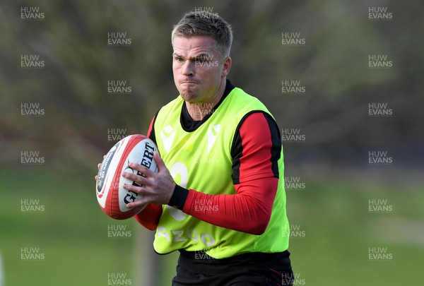 060322 - Wales Rugby Training - Gareth Anscombe during training