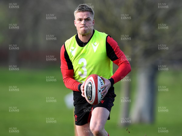 060322 - Wales Rugby Training - Gareth Anscombe during training