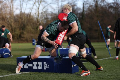 060324 - Wales Rugby Training in the week leading up to their 6 Nations game with France - Owen Watkin and Aaron Wainwright during training