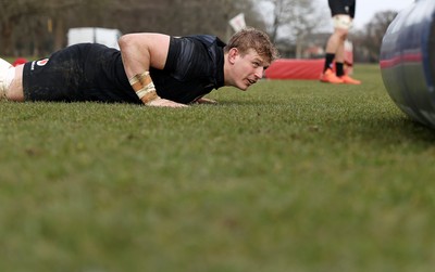 060325 - Wales Rugby Training ahead of their 6 Nations games against Scotland on the weekend - Jac Morgan during training