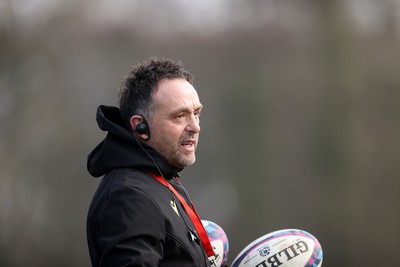 060325 - Wales Rugby Training ahead of their 6 Nations games against Scotland on the weekend - Matt Sherratt, Head Coach during training