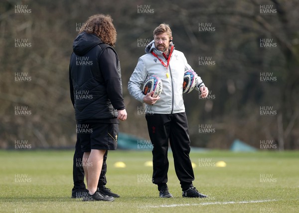 060325 - Wales Rugby Training ahead of their 6 Nations games against Scotland on the weekend - Mike Forshaw, Defence Coach during training