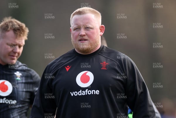 060325 - Wales Rugby Training ahead of their 6 Nations games against Scotland on the weekend - Keiron Assiratti during training