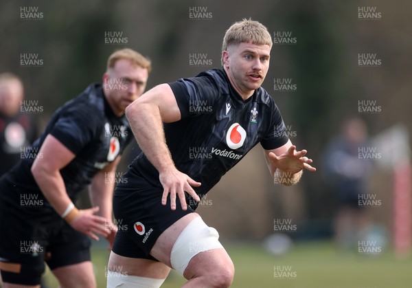 060325 - Wales Rugby Training ahead of their 6 Nations games against Scotland on the weekend - Aaron Wainwright during training