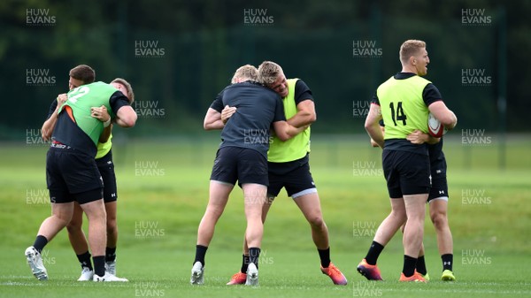 060719 - Wales Rugby Training - Gareth Anscombe and Aled Davies during training