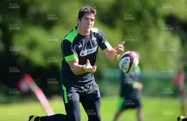 060815 - Wales Rugby Training -James Hook during training