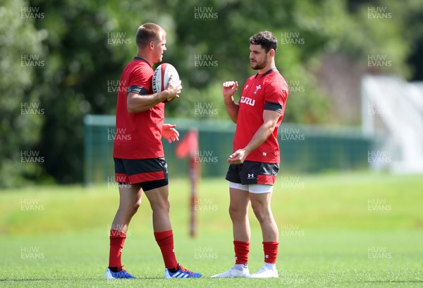 060819 - Wales Rugby Training - Gareth Anscombe and Tomos Williams during training