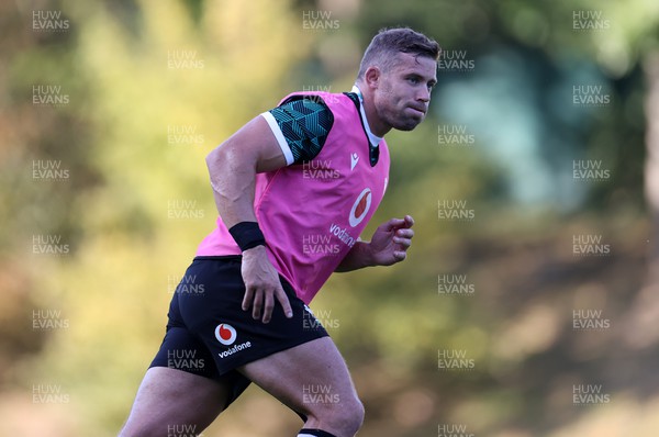 060923 - Wales Rugby Training in Versailles ahead of their opening Rugby World Cup game this weekend - Leigh Halfpenny during training