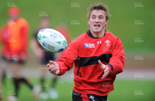 06.10.11 - Wales Rugby Training - Jonathan Davies during training. 