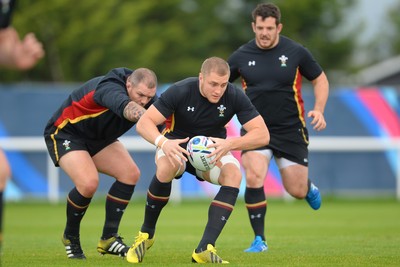 Wales Rugby Training 061015