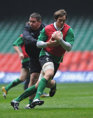 06.11.08 - Wales Rugby Training - Ryan Jones in action during training. 
