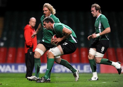 06.11.09 - Wales Rugby Captains Run - Luke Charteris in action during training. 