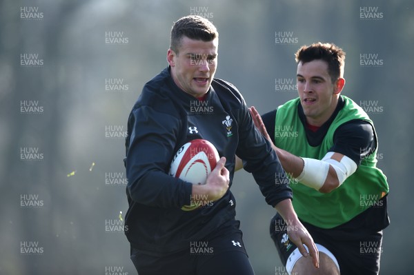 061117 - Wales Rugby Training - Scott Williams during training