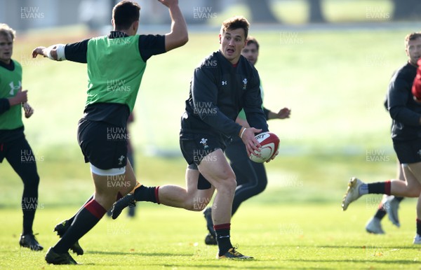 061117 - Wales Rugby Training - Jonathan Davies during training