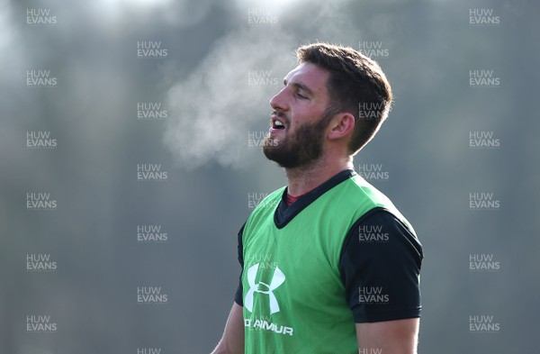 061117 - Wales Rugby Training - Owen Williams during training