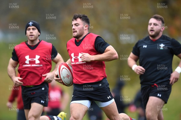 061118 - Wales Rugby Training - Luke Morgan during training