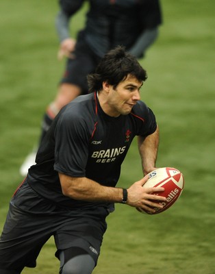 07.02.08 - Wales Rugby Training - Mike Phillips in action during training 