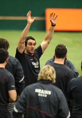 07.02.08 - Wales Rugby Training - Jonathan Thomas during training 