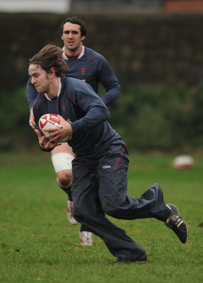07.02.08 - Wales Rugby Training - Ryan Jones in action during training 