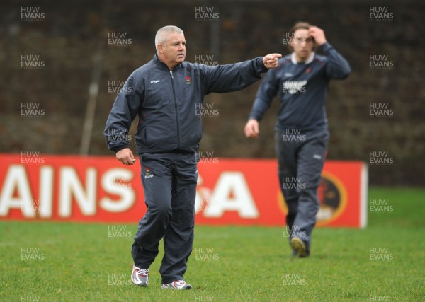 07.02.08 - Wales Rugby Training - Wales Coach, Warren Gatland makes a point during training 