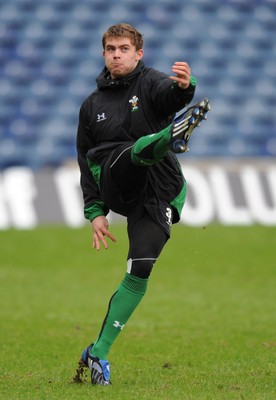 07.02.09 - Wales Rugby Training - Leigh Halfpenny in action during training. 