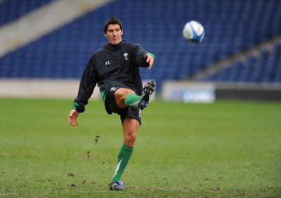 07.02.09 - Wales Rugby Training - James Hook in action during training. 