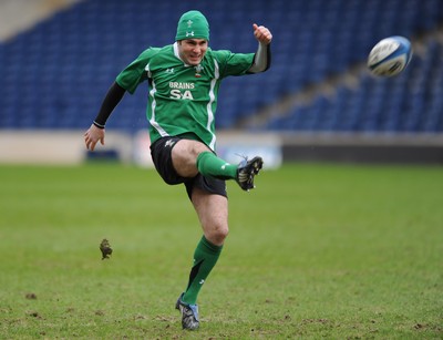 07.02.09 - Wales Rugby Training - Stephen Jones in action during training. 