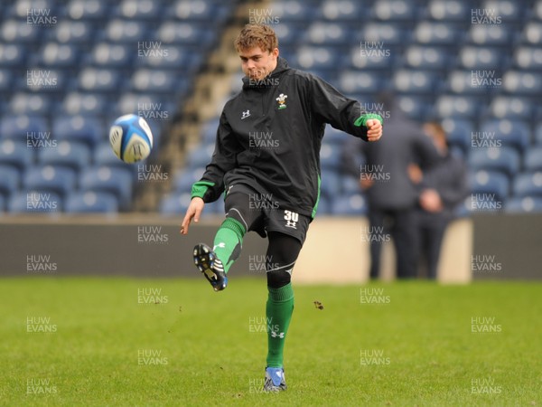 07.02.09 - Wales Rugby Training - Leigh Halfpenny in action during training. 