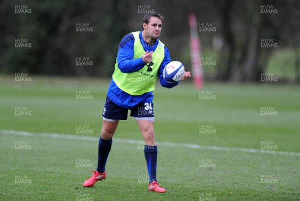 07.02.11 - Wales Rugby Training - Lee Byrne during training. 