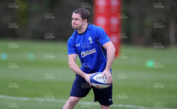 07.02.11 - Wales Rugby Training - Shane Williams during training. 