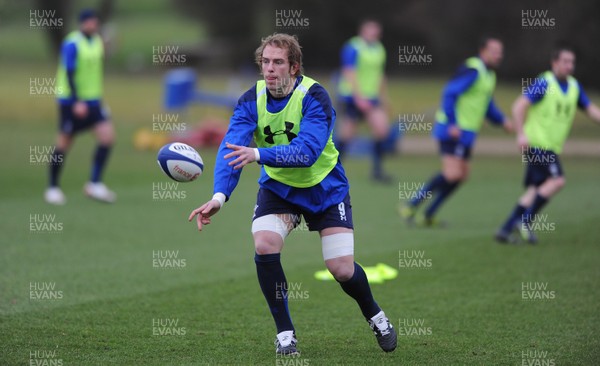 07.02.11 - Wales Rugby Training - Alun Wyn Jones during training. 