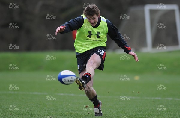 070213 - Wales Rugby Training -Jonathan Davies during training