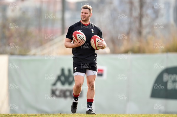 070219 - Wales Rugby Training - Thomas Young during training